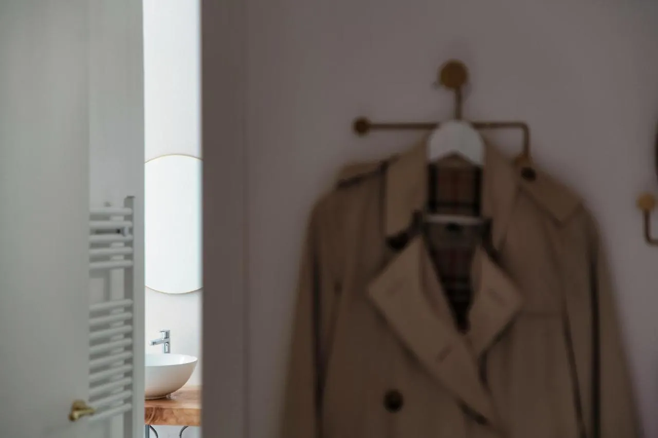 Silvia Como House - The House Of Travelers Apartment