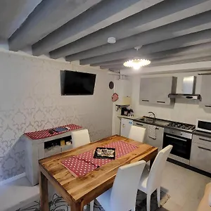 https://otto-house-apartment.hotelslidodijesolo.com